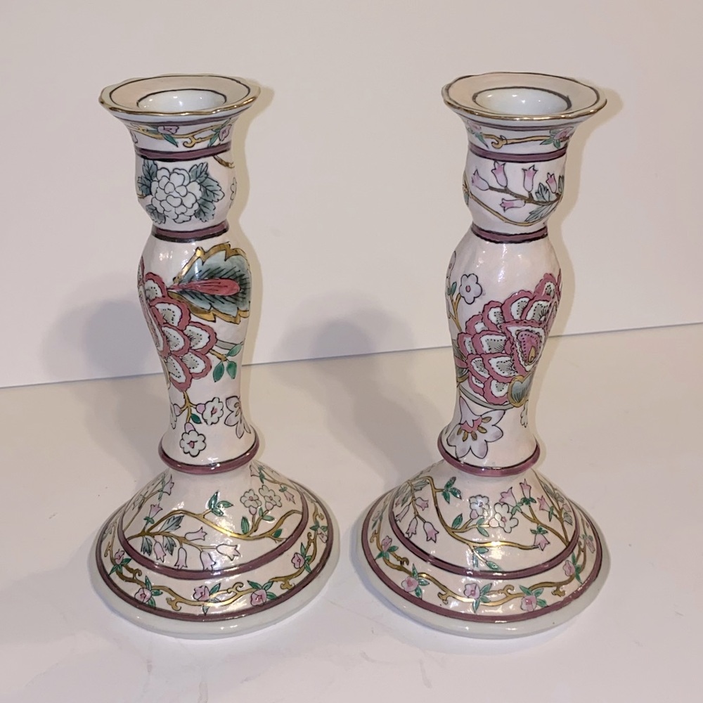 Stunning vintage chinoiserie painted candle sticks